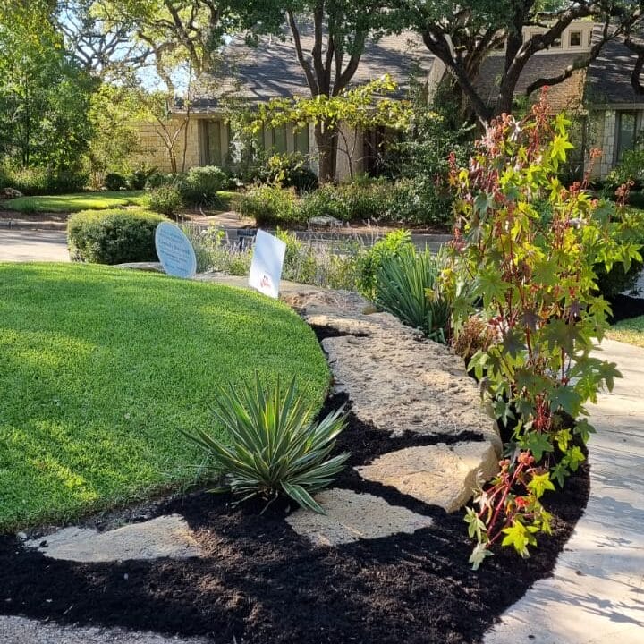 landscaping services in liberty hill by innovation grounds.