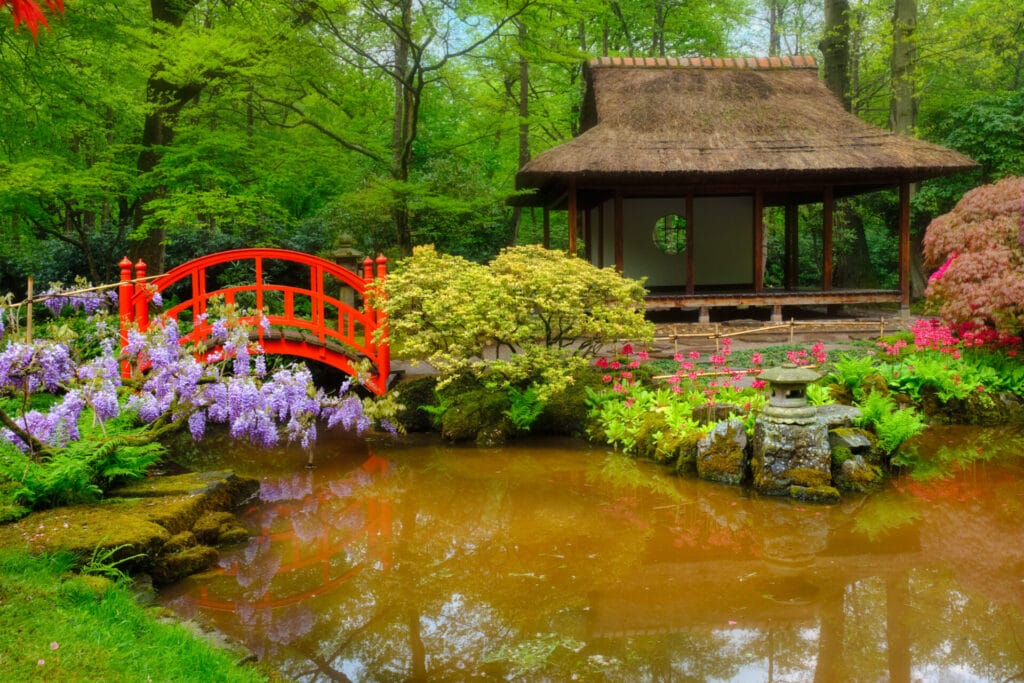 japanese-garden-pergola