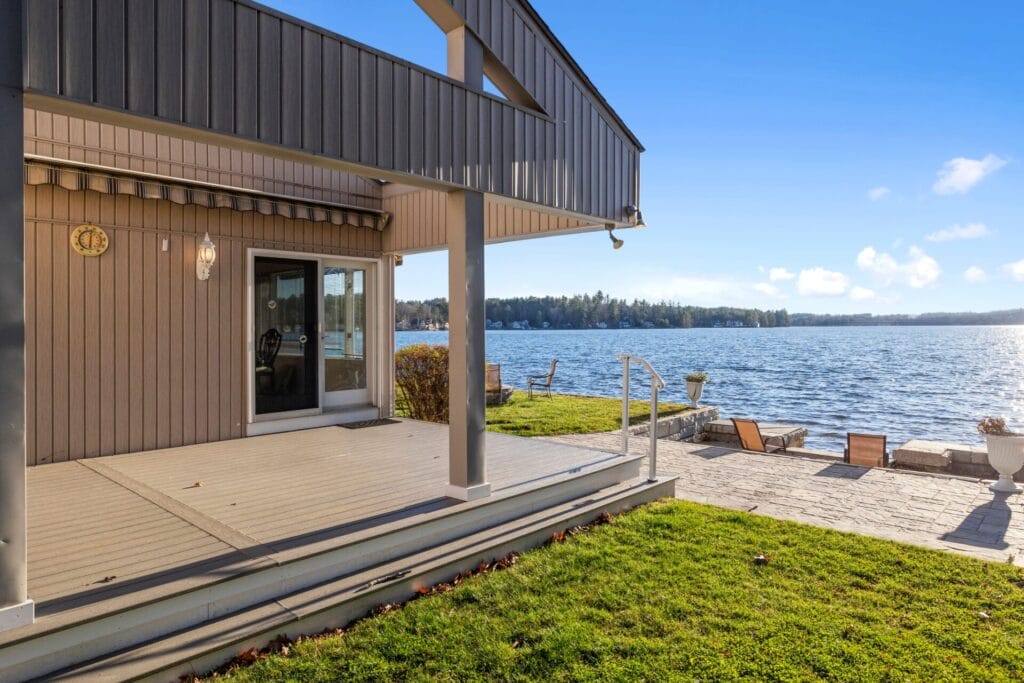 jonestown-texas-lake-side-view