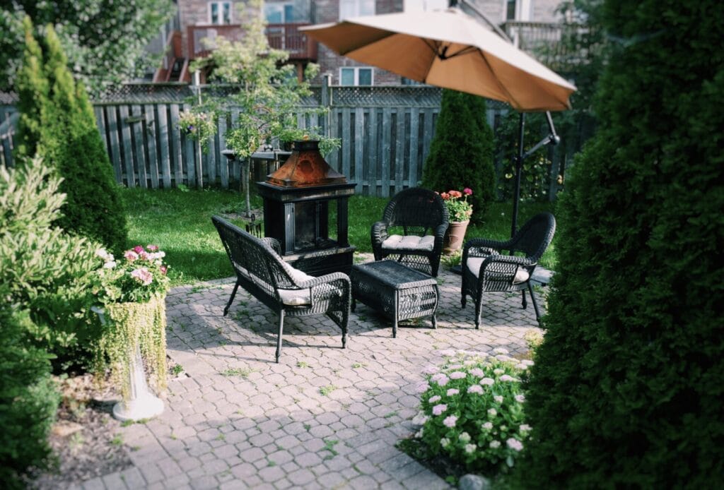 plants-garden-patio