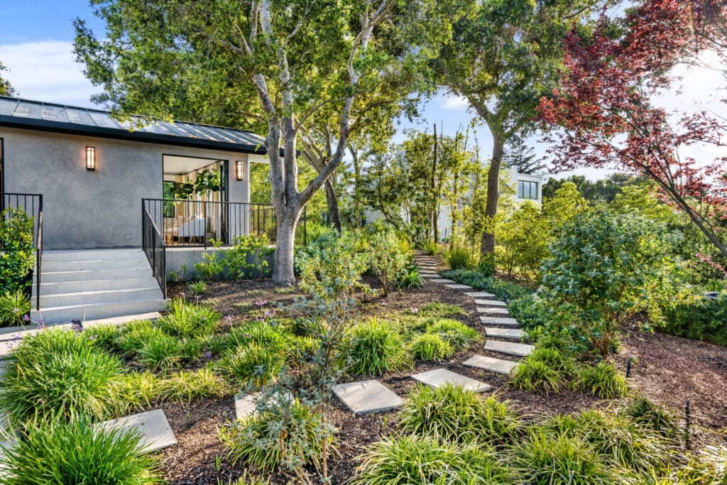 drought-resistant-landscaping