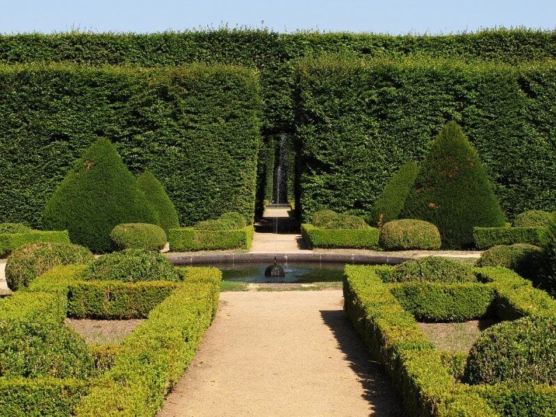 french garden landscape design inspiration 800x600 1