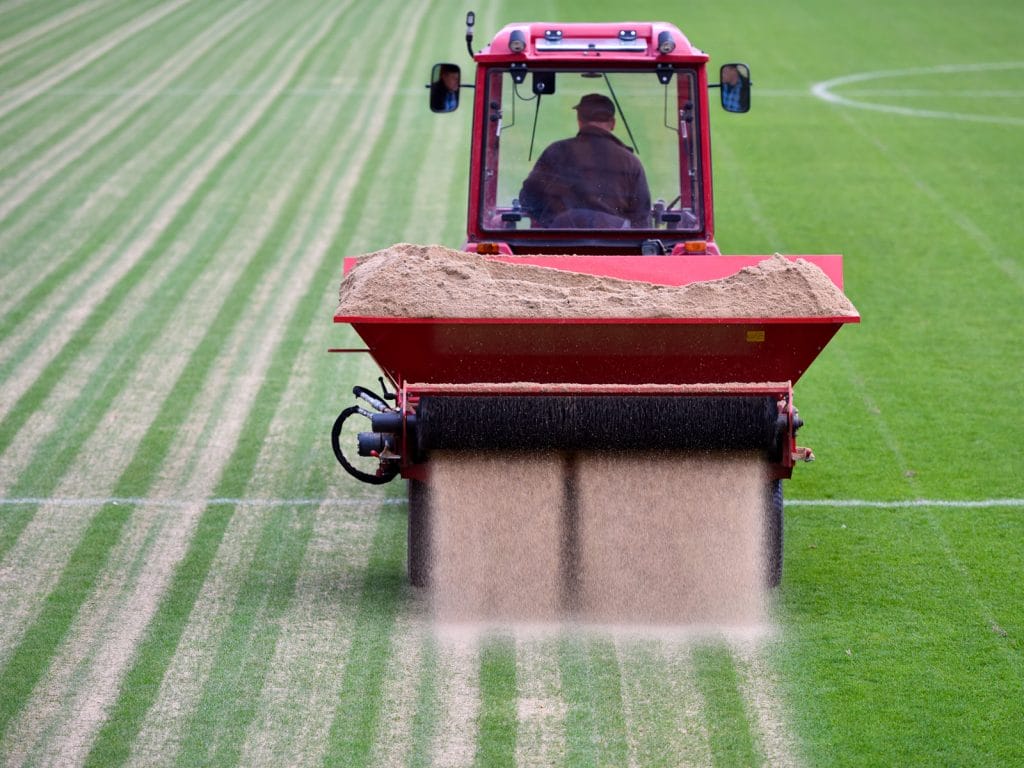 large scale topdressing